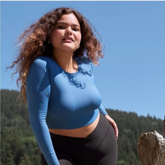 Blue Long Sleeve Crop Top - Picture 3 of 11
